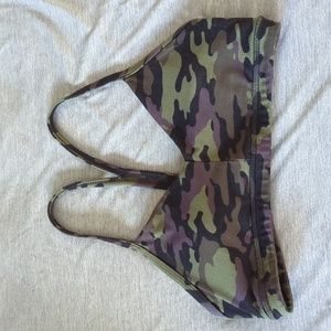 Fleo Reinette size medium grapeade camo